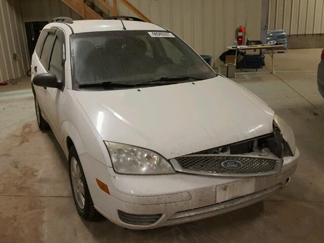 1FAFP36N97W225329 - 2007 FORD FOCUS ZXW WHITE photo 1