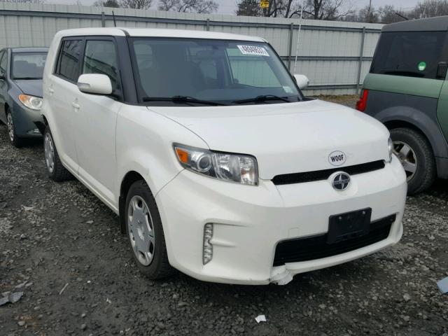 JTLZE4FE9DJ043761 - 2013 TOYOTA SCION XB WHITE photo 1