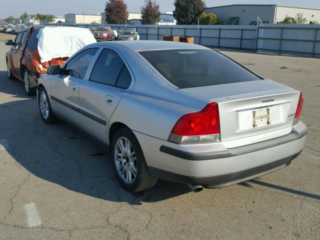 YV1RS58D022119318 - 2002 VOLVO S60 2.4T GRAY photo 3