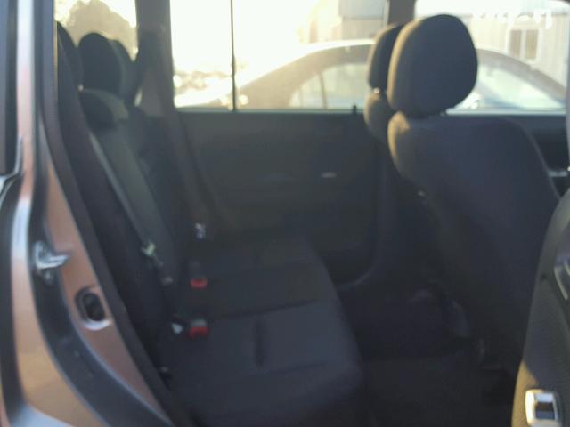 JTLKT324150211379 - 2005 TOYOTA SCION XB SILVER photo 6