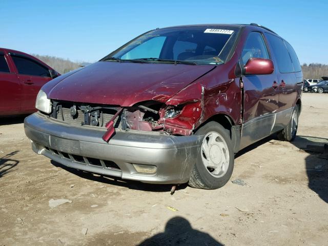 4T3ZF13C72U449109 - 2002 TOYOTA SIENNA LE RED photo 2