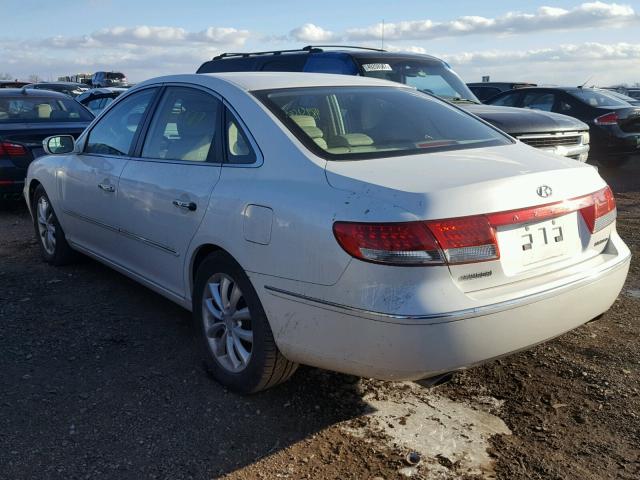 KMHFC46F47A152402 - 2007 HYUNDAI AZERA SE WHITE photo 3