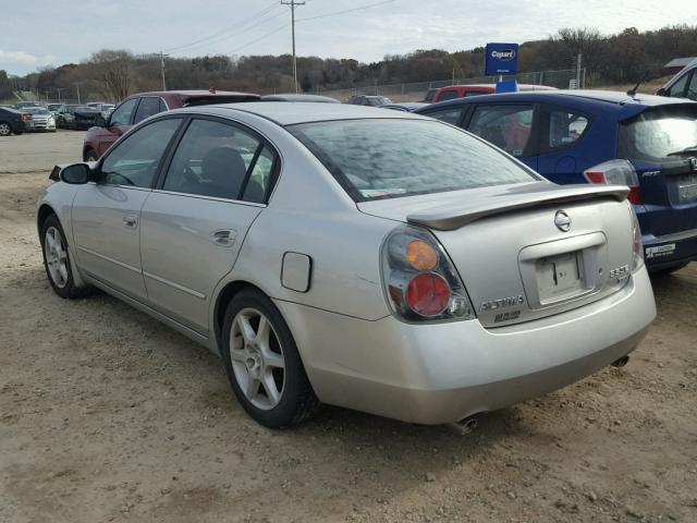 1N4BL11E22C213457 - 2002 NISSAN ALTIMA SE GRAY photo 3