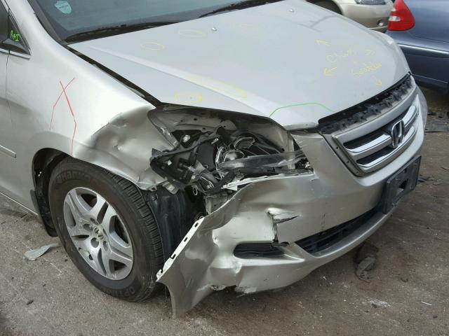 5FNRL38786B457070 - 2006 HONDA ODYSSEY EX SILVER photo 9