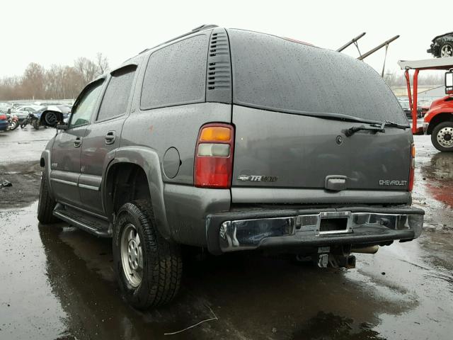 1GNEK13ZX2J169043 - 2002 CHEVROLET TAHOE K150 GRAY photo 3