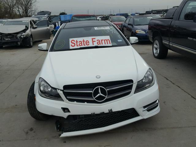 WDDGJ5HB4FG438914 - 2015 MERCEDES-BENZ C 350 WHITE photo 9