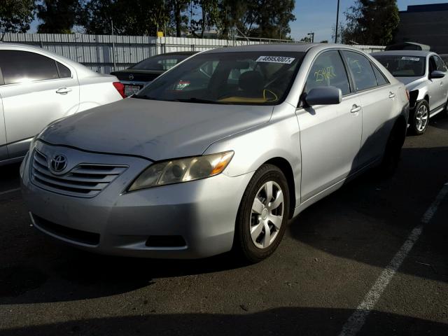 4T1BE46K97U571592 - 2007 TOYOTA CAMRY NEW SILVER photo 2