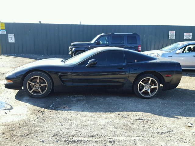 1G1YY22G315111379 - 2001 CHEVROLET CORVETTE BLACK photo 9