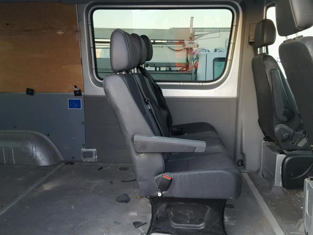 WD4PE7DC9E5904264 - 2014 MERCEDES-BENZ SPRINTER 2 GRAY photo 6