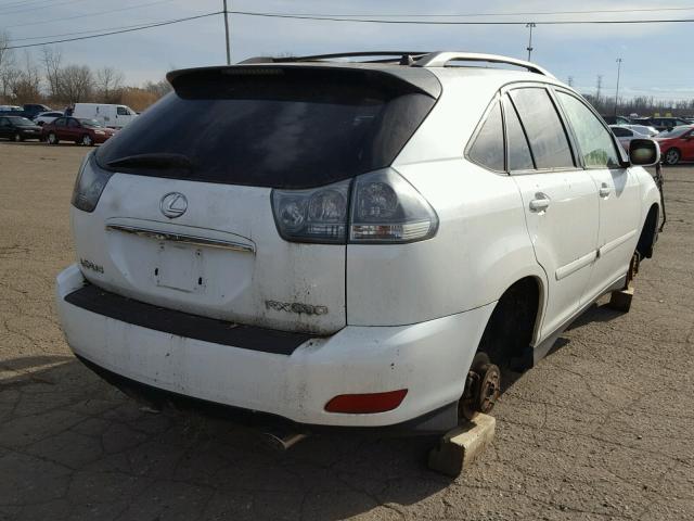 JTJHA31U240016352 - 2004 LEXUS RX 330 WHITE photo 4