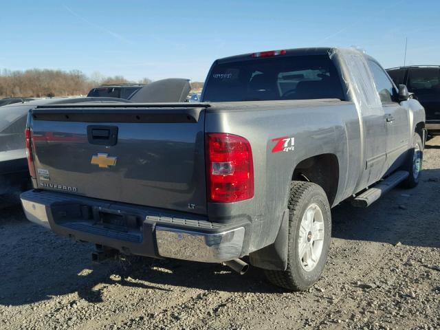 1GCRKSE3XBZ308274 - 2011 CHEVROLET SILVERADO GRAY photo 4