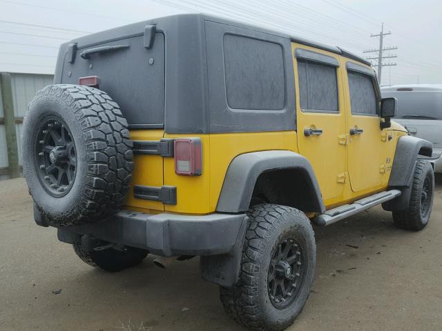 1J4GA391X8L559357 - 2008 JEEP WRANGLER U YELLOW photo 4