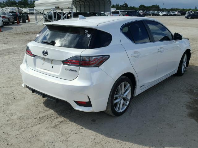 JTHKD5BH6F2218405 - 2015 LEXUS CT 200 WHITE photo 4