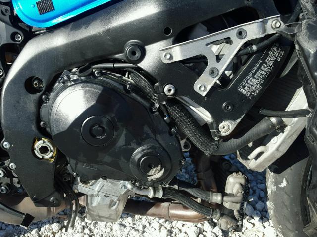 JS1GT78AXF2100044 - 2015 SUZUKI GSX-R1000 BLUE photo 7