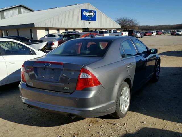 3FAHP0HG8AR400816 - 2010 FORD FUSION SE GRAY photo 4