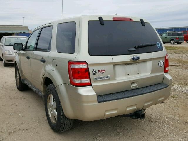 1FMCU0C76BKC53501 - 2011 FORD ESCAPE XLS TAN photo 3