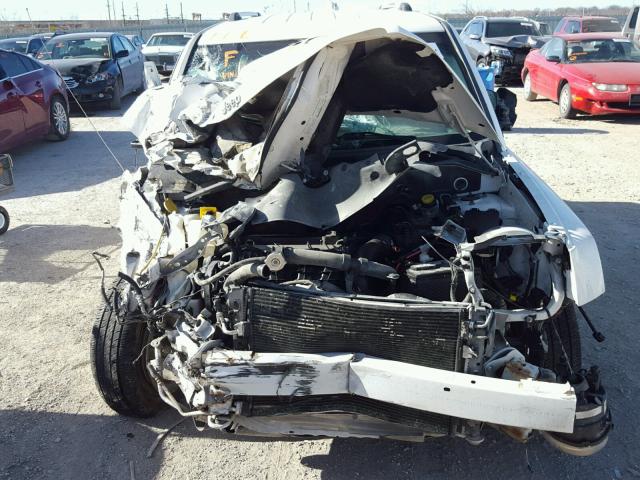 1J8FF48W98D669230 - 2008 JEEP PATRIOT LI WHITE photo 9