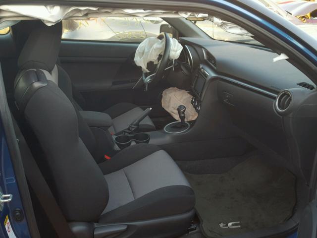JTKJF5C79GJ023802 - 2016 TOYOTA SCION TC 蓝色 照片 5