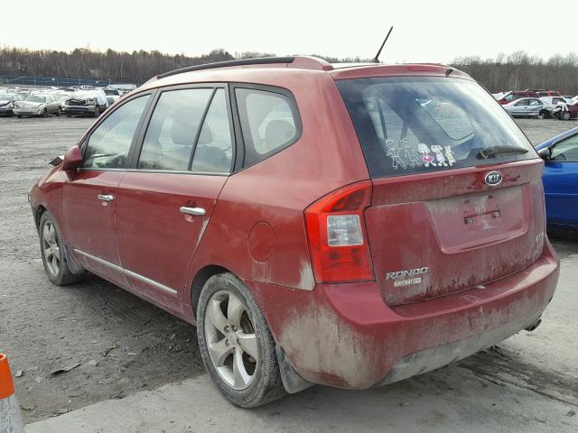 KNAFG526077044843 - 2007 KIA RONDO LX RED photo 3