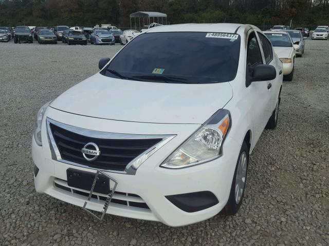 3N1CN7AP2FL950216 - 2015 NISSAN VERSA S WHITE photo 2