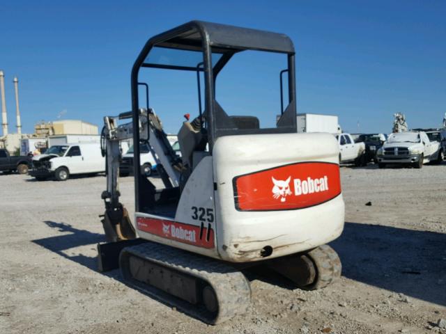 AAC513026 - 2010 BOBCAT 325 G WHITE photo 3