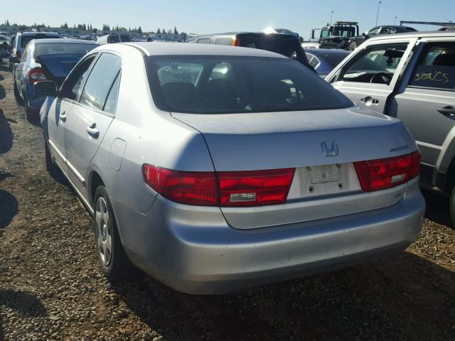 1HGCM56425A184613 - 2005 HONDA ACCORD LX SILVER photo 3