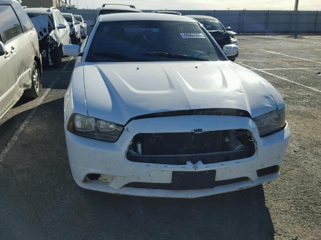 2C3CDXBG6CH125531 - 2012 DODGE CHARGER SE WHITE photo 9