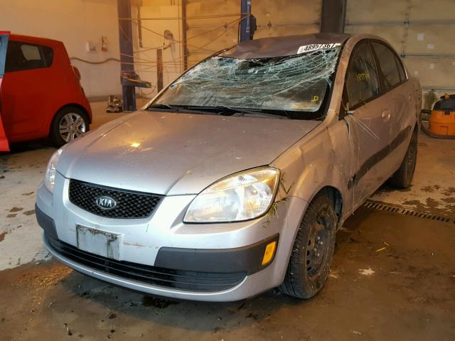 KNADE223X96466662 - 2009 KIA RIO BASE SILVER photo 2