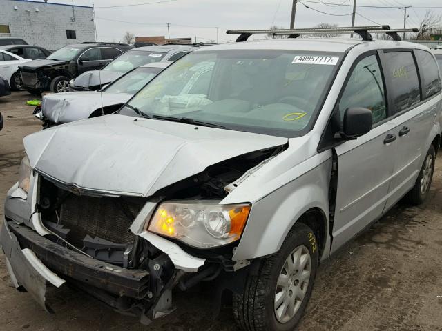 2A8HR44H38R762099 - 2008 CHRYSLER TOWN & COU GRAY photo 2