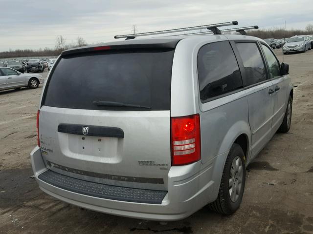 2A8HR44H38R762099 - 2008 CHRYSLER TOWN & COU GRAY photo 4