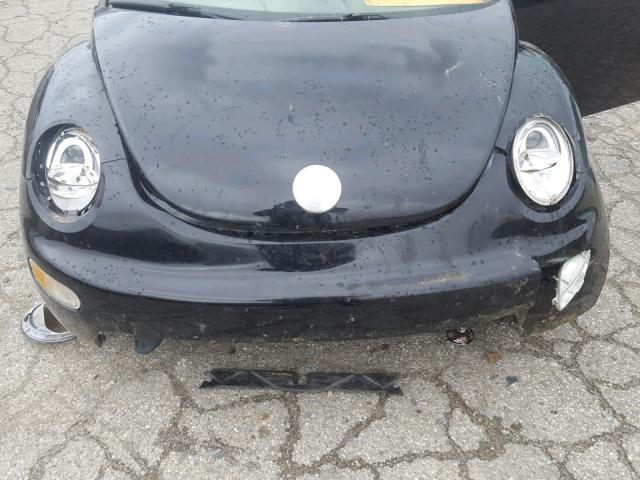 3VWCK21Y23M316134 - 2003 VOLKSWAGEN NEW BEETLE 黑色 照片 7