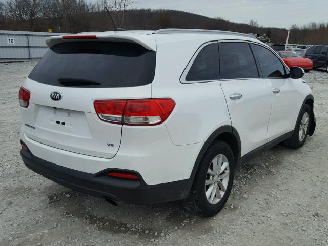 5XYPG4A59GG107452 - 2016 KIA SORENTO LX WHITE photo 4