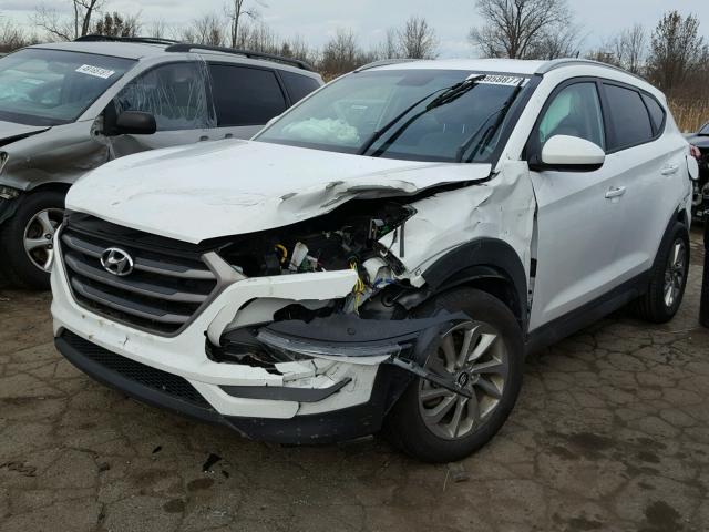 KM8J3CA42GU249946 - 2016 HYUNDAI TUCSON LIM WHITE photo 2