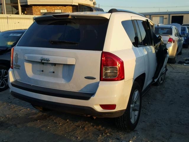 1J4NF1FB7BD145478 - 2011 JEEP COMPASS SP WHITE photo 4