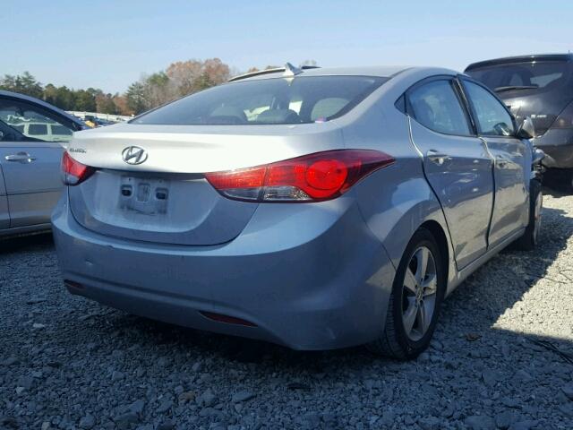 5NPDH4AE4CH072905 - 2012 HYUNDAI ELANTRA GL SILVER photo 4