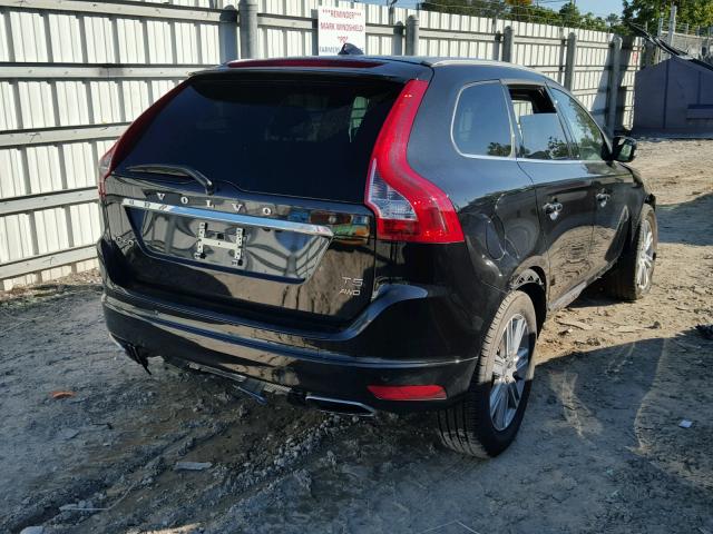 YV440MRU5H2099491 - 2017 VOLVO XC60 T5 BLACK photo 4