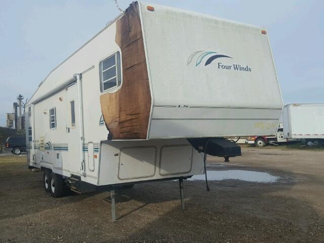 47CF50P29WG090900 - 1998 FOUR 5TH WHEEL WHITE photo 1