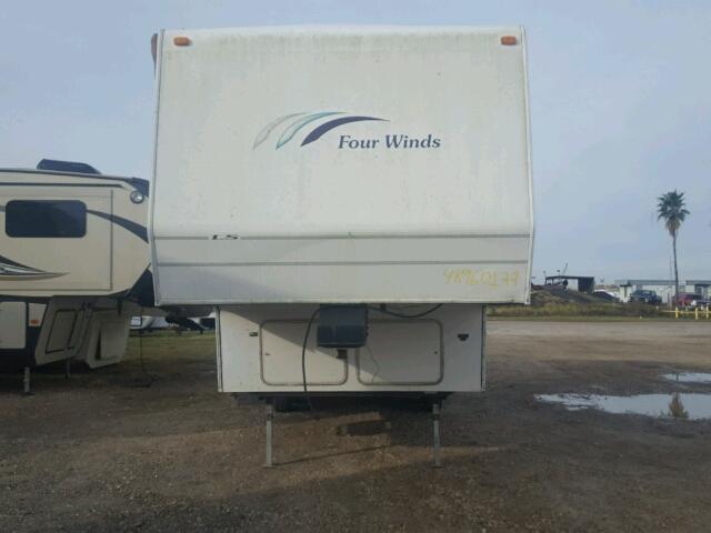 47CF50P29WG090900 - 1998 FOUR 5TH WHEEL WHITE photo 2