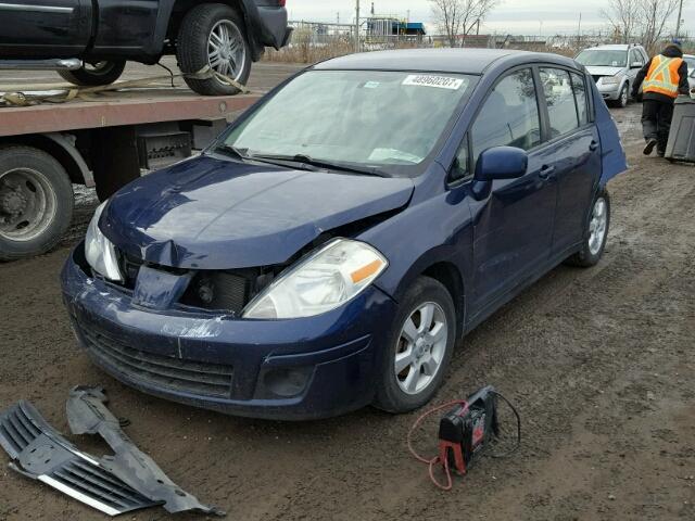 3N1BC13EX7L359580 - 2007 NISSAN VERSA S BLUE photo 2