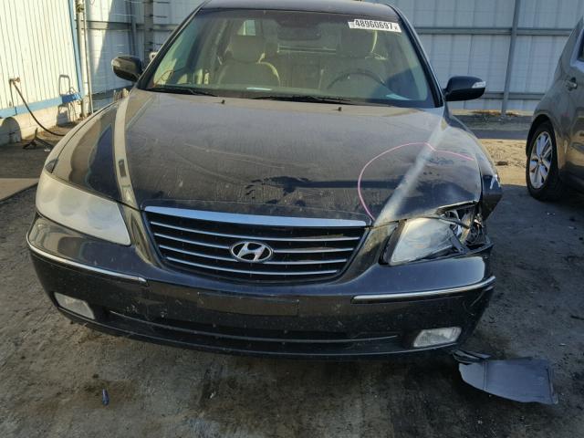 KMHFC46F08A310672 - 2008 HYUNDAI AZERA SE BLACK photo 7