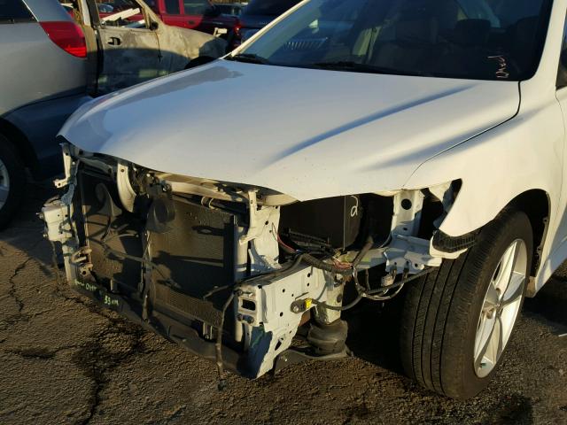 4T1BF3EK9AU502515 - 2010 TOYOTA CAMRY BASE WHITE photo 9