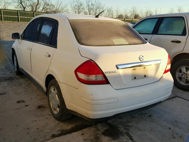 3N1BC11E99L397386 - 2009 NISSAN VERSA S WHITE photo 3