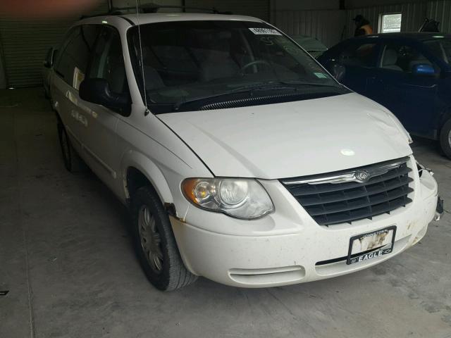 2A4GP54L46R624808 - 2006 CHRYSLER TOWN & COU WHITE photo 1