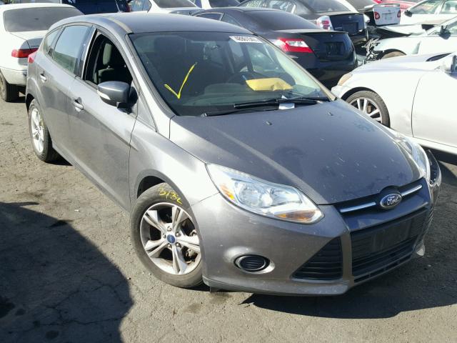 1FADP3K29DL237822 - 2013 FORD FOCUS SE GRAY photo 1