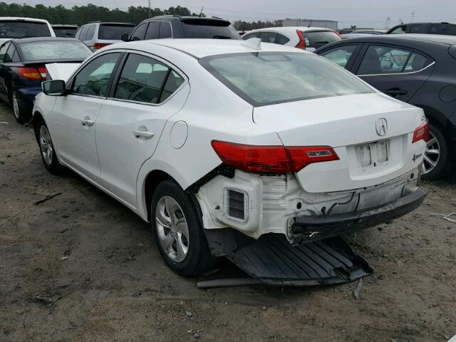 19VDE1F70DE011292 - 2013 ACURA ILX 20 TEC WHITE photo 3