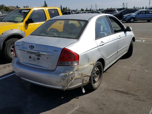 KNAFE222195657473 - 2009 KIA SPECTRA EX SILVER photo 4