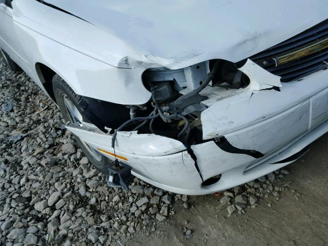 1G1NE52J63M636342 - 2003 CHEVROLET MALIBU LS WHITE photo 9