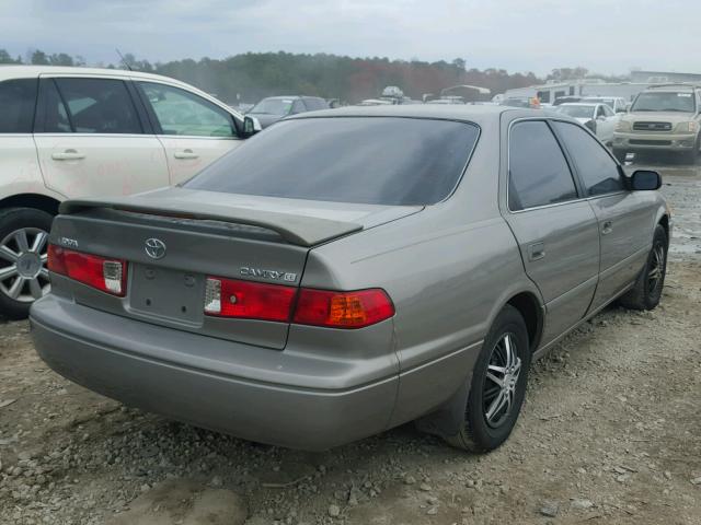 4T1BG22K0YU002426 - 2000 TOYOTA CAMRY CE GRAY photo 4