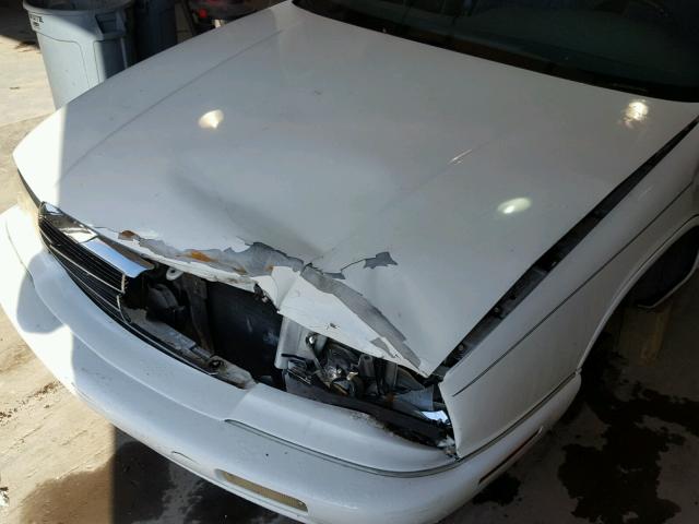 2G4WB52M9S1488580 - 1995 BUICK REGAL CUST WHITE photo 9