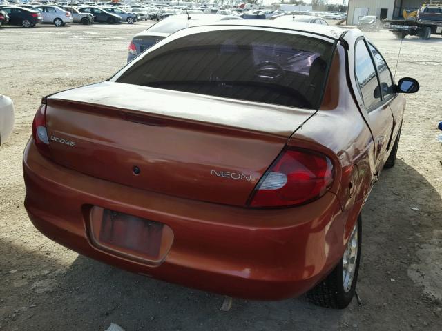 1B3ES46C0YD632883 - 2000 DODGE NEON BASE RED photo 4